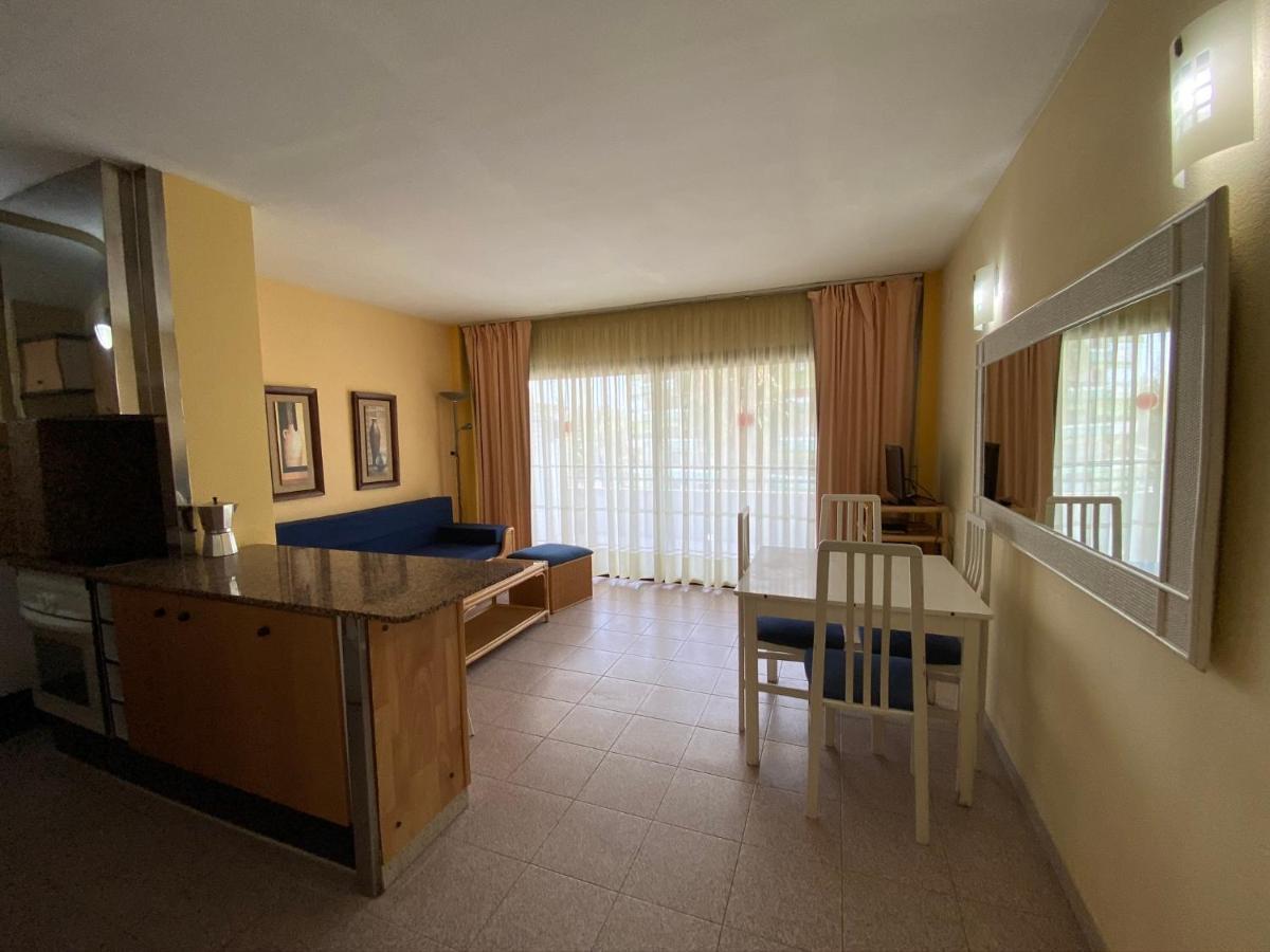 סאלו Apartamento Cerca De Playa מראה חיצוני תמונה